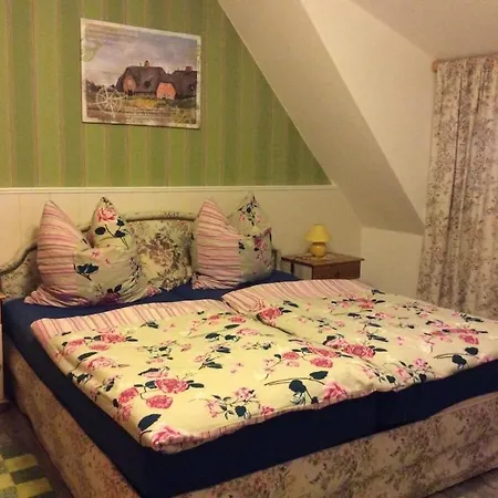 With 2 Bedrooms نوردستراند